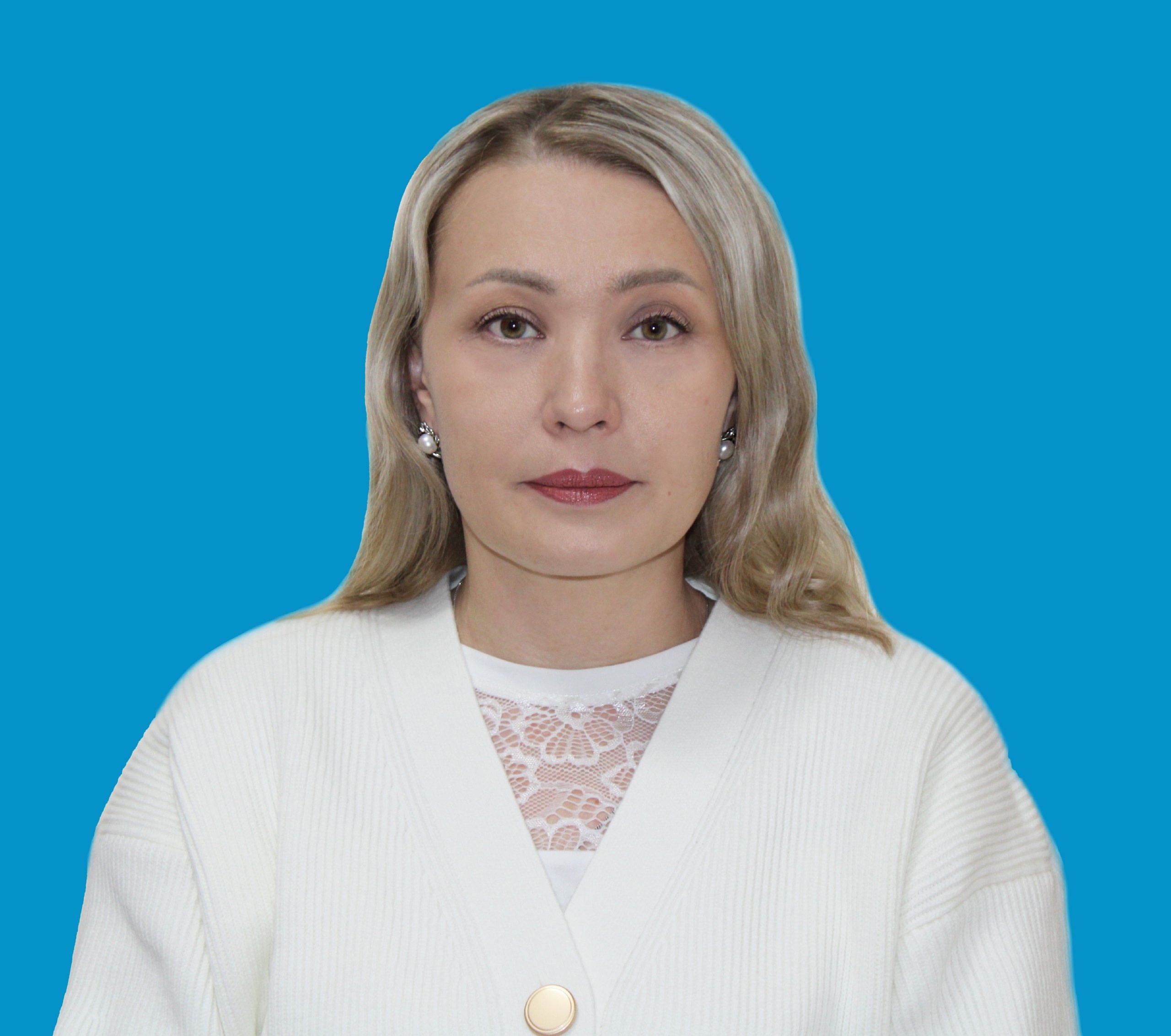 Поломошнова Елена Олеговна.