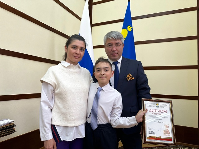 Литературный марафон «Эхо Победы/ Илалтын Сууряан».